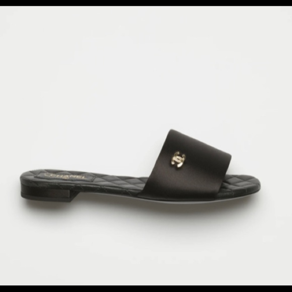 24HR DROP ⬇️ SZ 39 Chanel satin slides - Picture 2 of 2